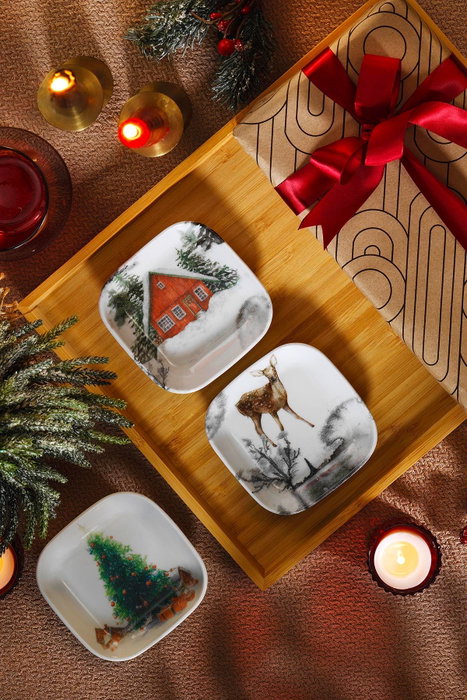 Hermia NNQR10X10MZS885605 Juego de Servir Pasteles de Porcelana Set de 3 Piezas
